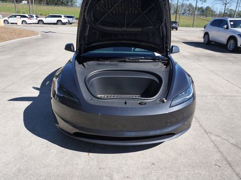 Used 2025 Tesla Model 3 Long Range image 19