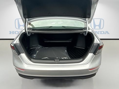 New 2026 Honda Accord SE image 21