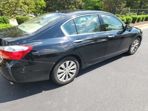 Used 2013 Honda Accord EX-L image 9