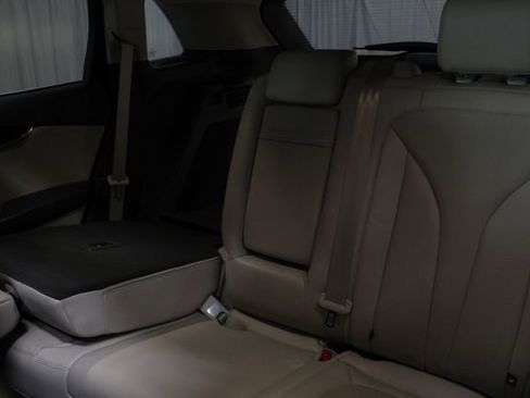 Used 2020 Lincoln Nautilus Reserve w/ Equipment Group 201A image 22