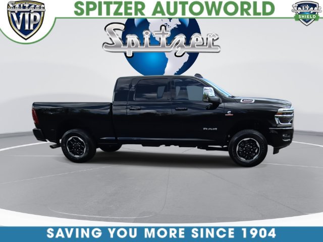 Used 2025 RAM 3500 Laramie AWD/4WD image 15