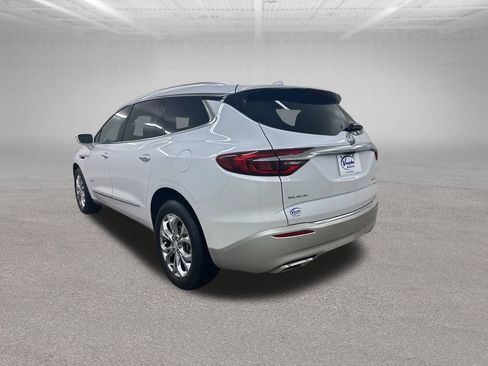 Used 2018 Buick Enclave Avenir w/ Avenir Technology Package image 9