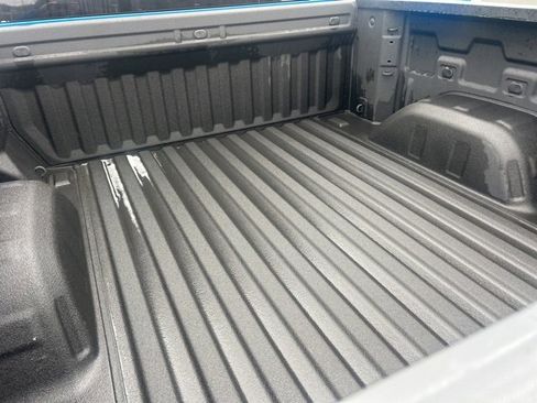 Used 2023 Chevrolet Silverado 1500 Custom image 7