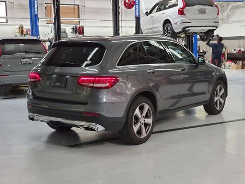 Used 2016 Mercedes-Benz GLC 300 4MATIC image 5