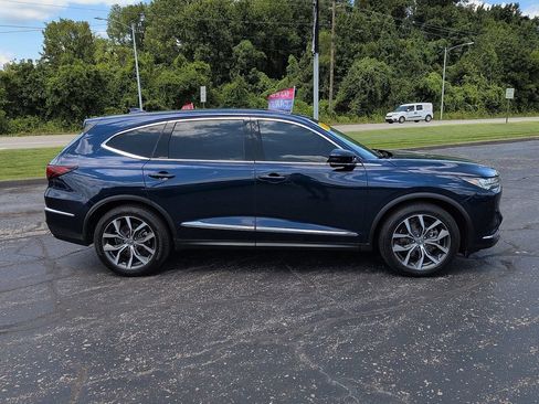 Used 2024 Acura MDX SH-AWD w/ Technology Package image 2
