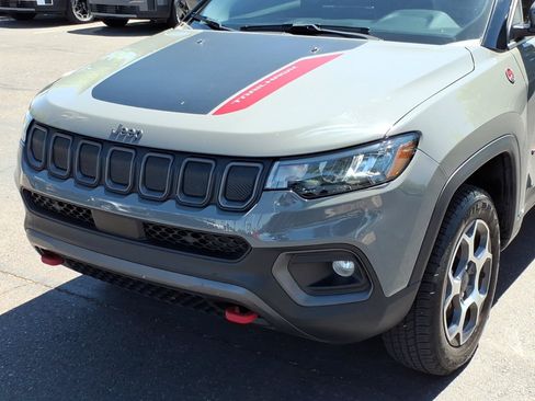 Used 2022 Jeep Compass Trailhawk w/ Trailer Tow Group AWD/4WD image 8
