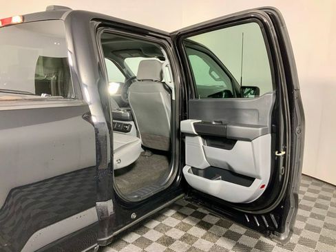 Used 2022 Ford F150 XL w/ Equipment Group 101A High AWD/4WD image 32