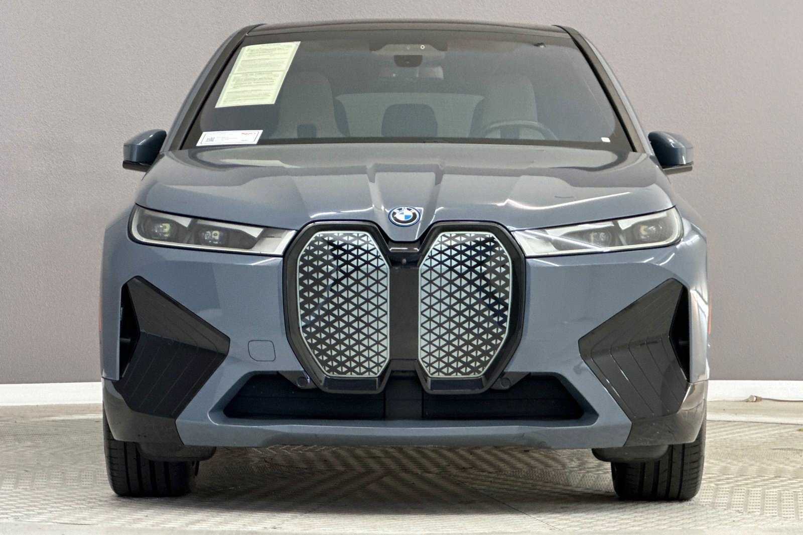 Certified 2024 BMW iX xDrive50 w/ Sport Package AWD/4WD image 5