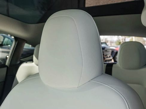 Used 2022 Tesla Model Y Performance image 25