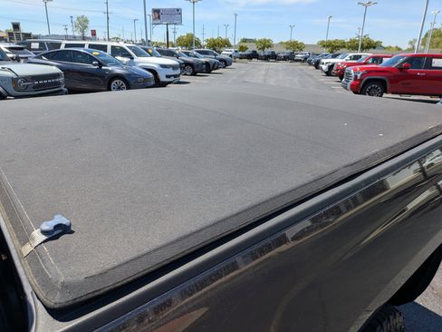 Used 2015 Chevrolet Silverado 2500 LT w/ LT Convenience Package AWD/4WD image 11