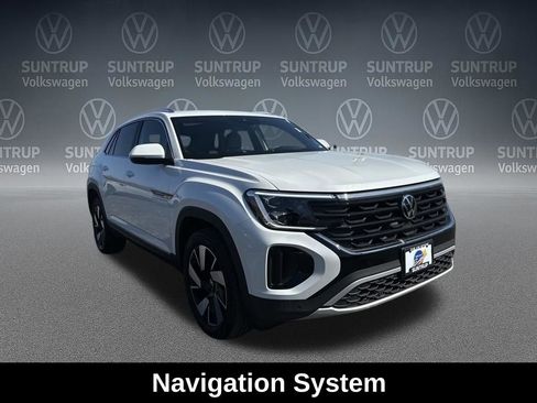 Used 2025 Volkswagen Atlas Cross Sport SEL AWD/4WD image 9