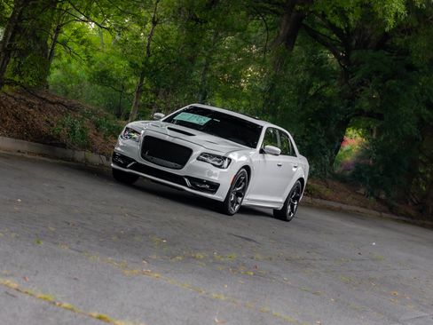 Used 2021 Chrysler 300 S w/ S Model Appearance Package RWD image 46