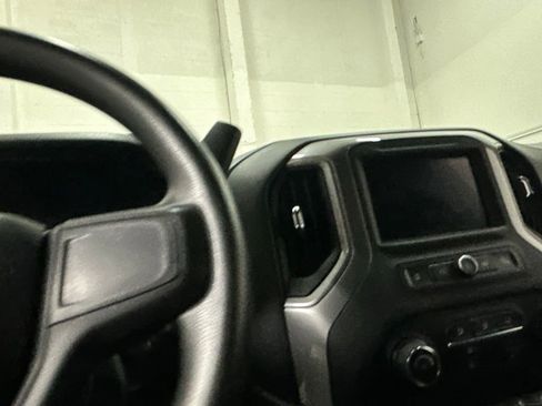 Used 2020 Chevrolet Silverado 1500 Custom w/ Custom Value Package AWD/4WD image 44