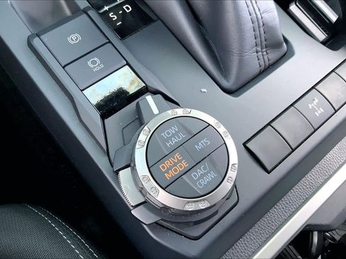 Used 2024 Toyota Tacoma TRD Off-Road image 31