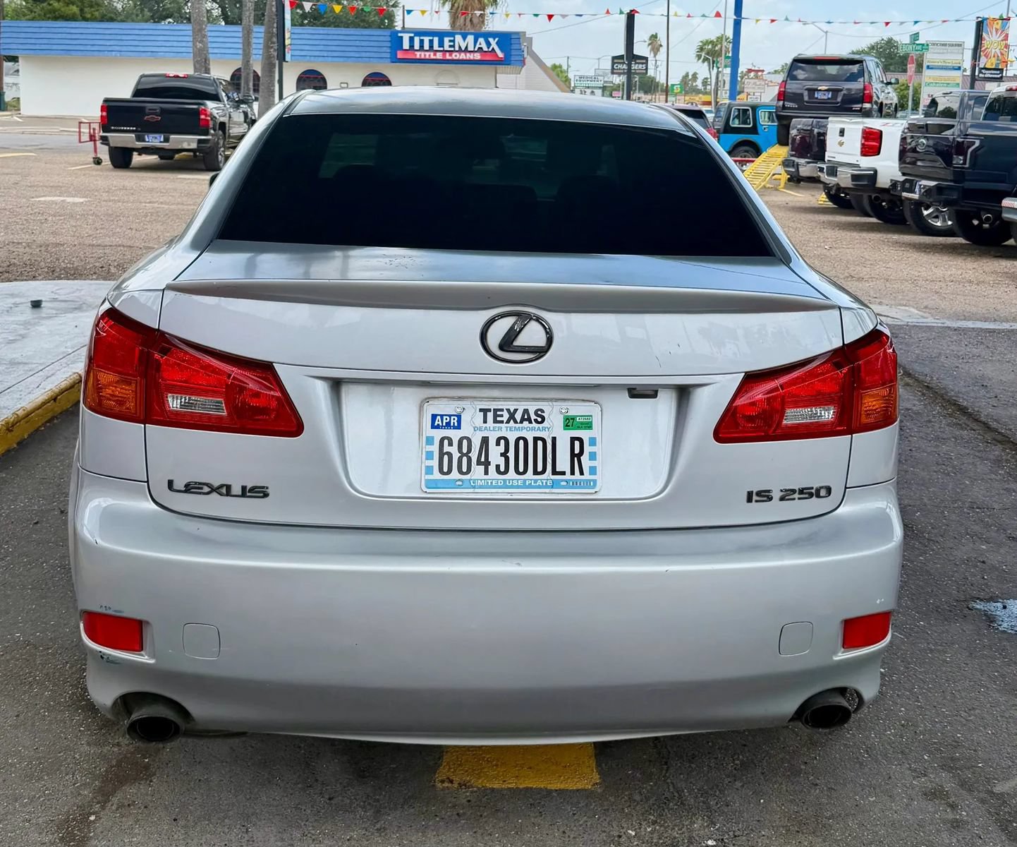 Used 2006 Lexus IS 250 w/ Preferred Accessory Pkg RWD image 6
