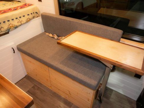 Used 2024 Mercedes-Benz Sprinter 2500 image 18