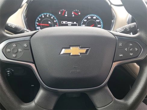 Certified 2023 Chevrolet Traverse LS image 34