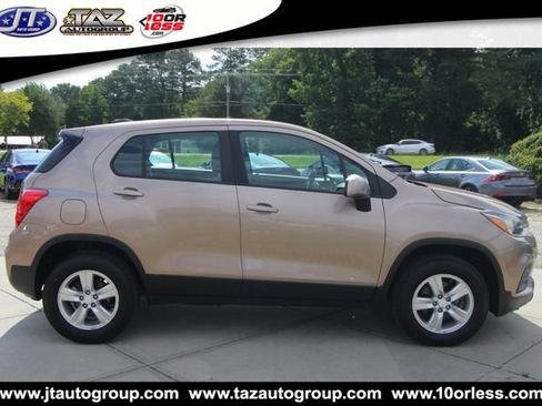Used 2018 Chevrolet Trax LS AWD/4WD image 8
