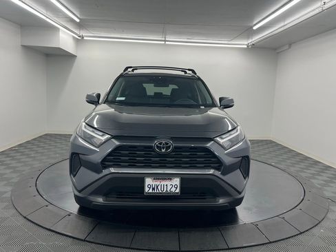 Used 2025 Toyota RAV4 XLE w/ Convenience Package FWD image 3