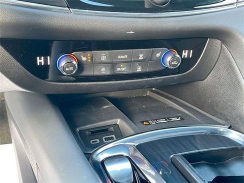 Certified 2023 Buick Enclave Essence w/ Experience Buick Package image 18