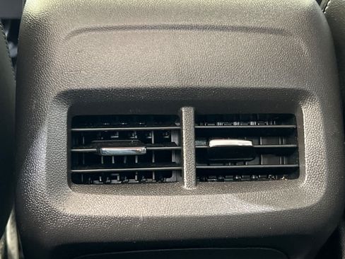 Used 2022 GMC Terrain SLT FWD image 14