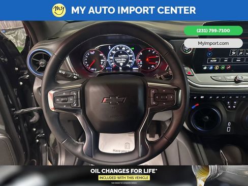 Used 2023 Chevrolet Blazer RS w/ Enhanced Convenience Package image 16