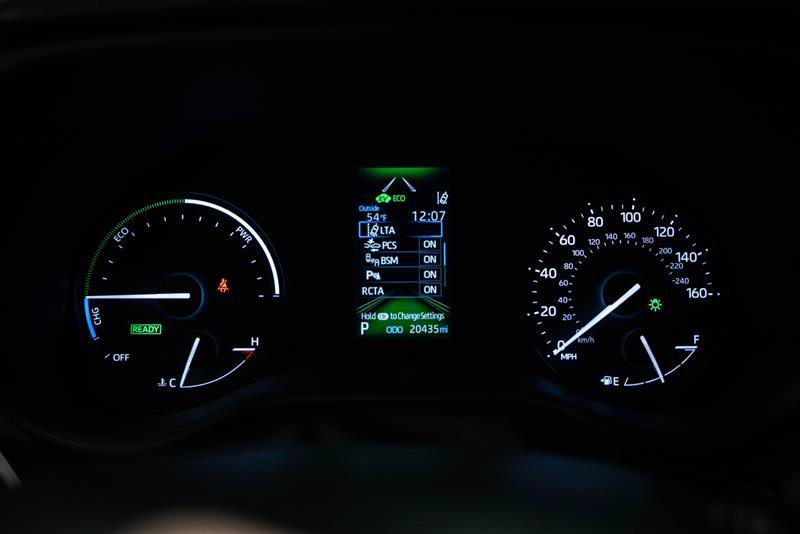 Used 2024 Toyota Sienna XSE w/ XSE Plus Package FWD image 17
