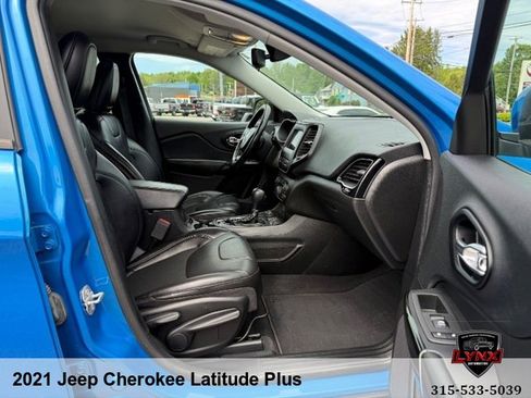 Used 2021 Jeep Cherokee Latitude Plus AWD/4WD image 67
