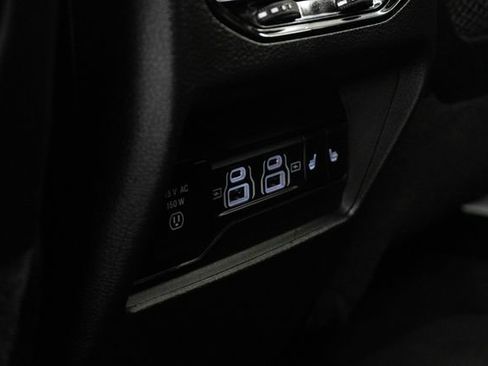 Used 2024 Jeep Grand Cherokee Limited 4xe AWD/4WD image 17