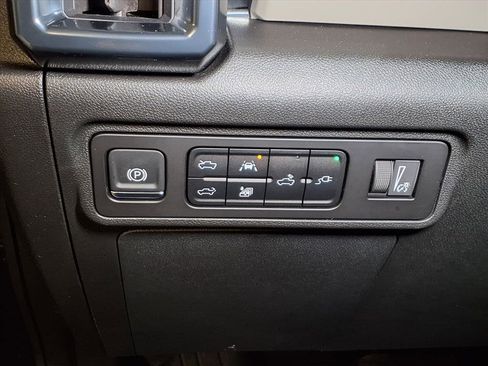 Used 2026 GMC Hummer EV 4x4 Crew Cab image 17