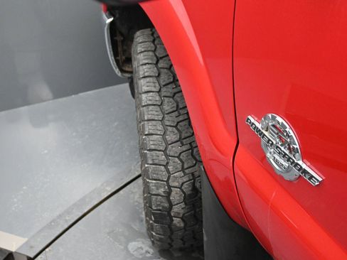 Used 2011 Ford F250 Lariat w/ Lariat Interior Pkg image 5