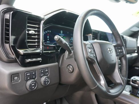 Used 2023 Chevrolet Silverado 1500 ZR2 w/ ZR2 Bison Edition image 12