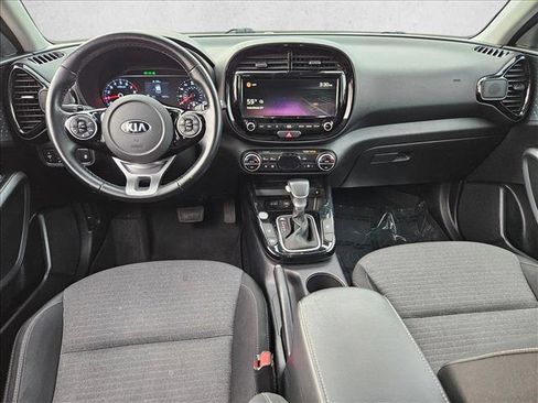 Used 2021 Kia Soul EX image 17