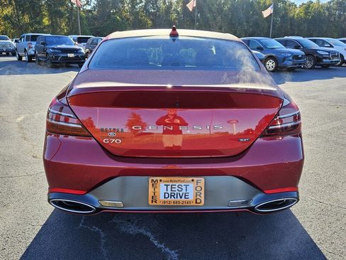 Used 2023 Genesis G70 3.3T image 9