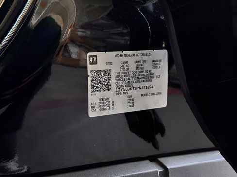 Used 2023 Cadillac Escalade ESV Luxury image 34