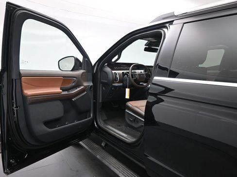 New 2026 Ford Expedition King Ranch AWD/4WD image 8