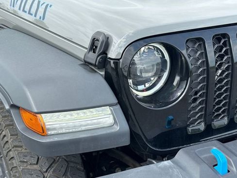 Used 2023 Jeep Wrangler Unlimited w/ Cold Weather Group AWD/4WD image 12