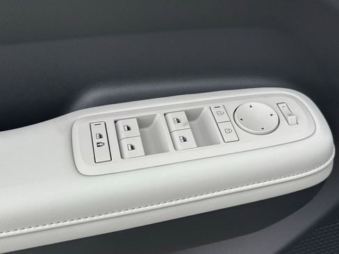 New 2026 Hyundai Santa Fe SEL FWD image 11