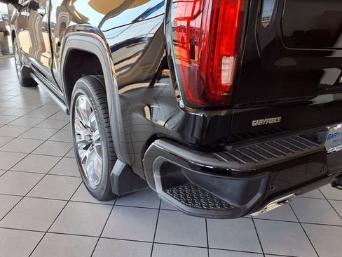 Used 2025 GMC Sierra 1500 Denali w/ Denali Reserve Package AWD/4WD image 23