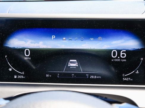 Used 2025 Kia Seltos EX FWD image 27