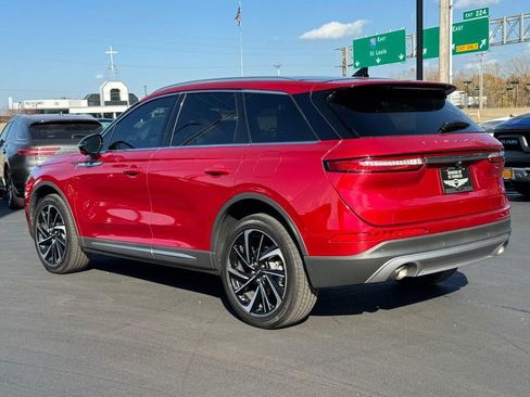 Used 2023 Lincoln Corsair Reserve w/ Equipment Group 201A image 5