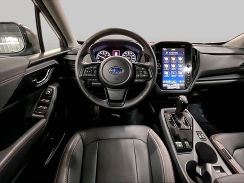 Used 2025 Subaru Crosstrek 2.5i Limited AWD/4WD image 5