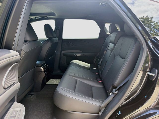 Used 2024 Lexus RX 350 AWD image 22