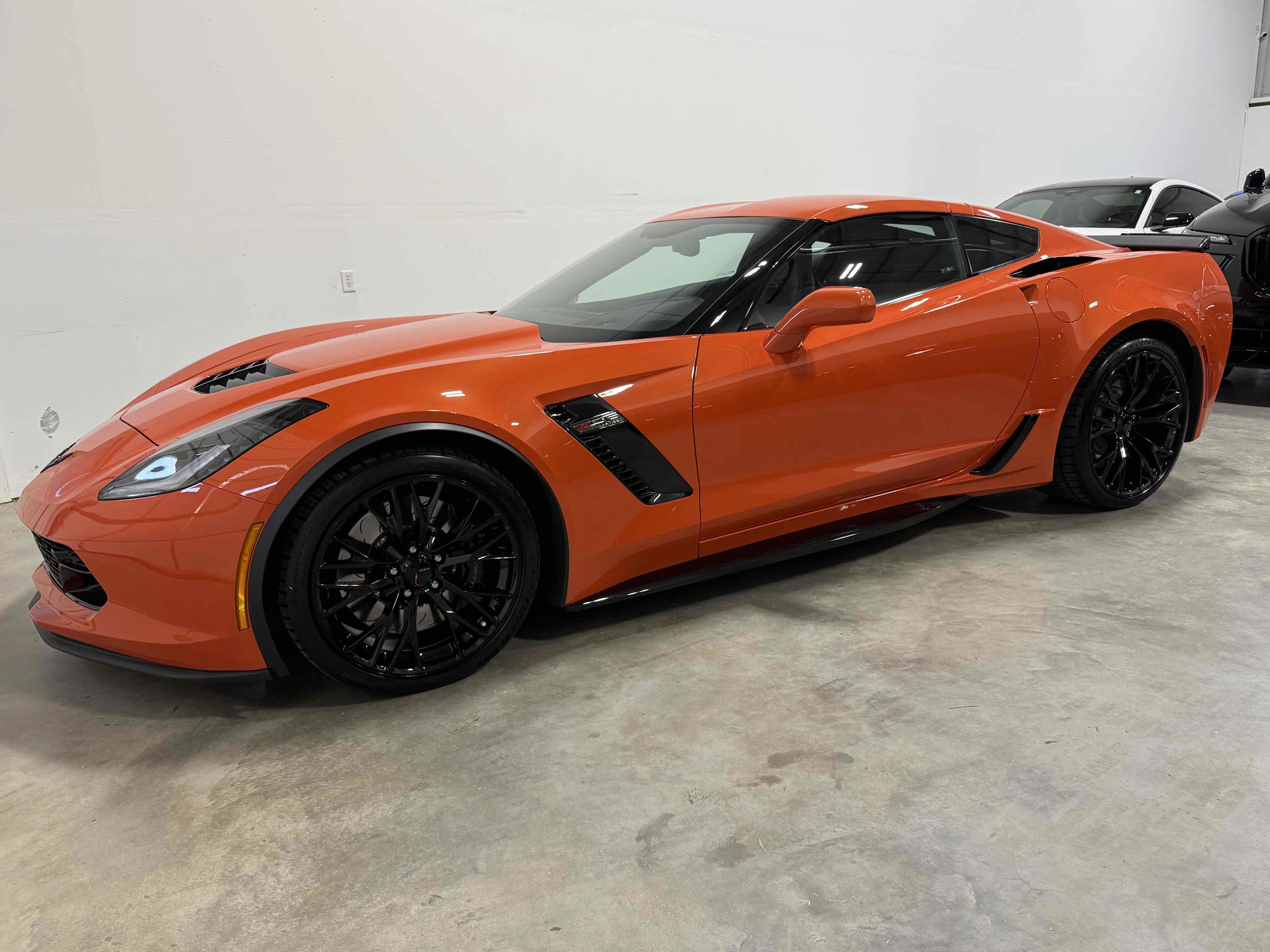 Used 2019 Chevrolet Corvette Z06 RWD image 18