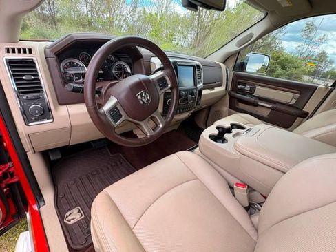 Used 2016 RAM 2500 Laramie w/ Convenience Group AWD/4WD image 38