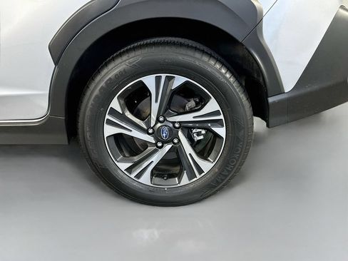 Used 2024 Subaru Crosstrek 2.0i Premium AWD/4WD image 33
