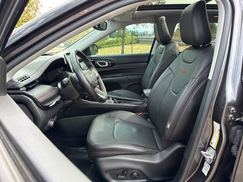 Used 2022 Jeep Compass Trailhawk w/ Trailhawk Elite Group AWD/4WD image 19