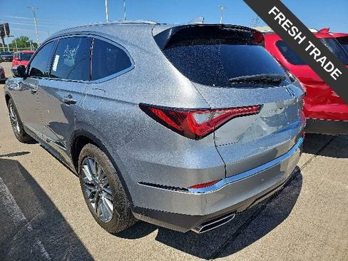 Used 2023 Acura MDX SH-AWD w/ Advance Package image 3