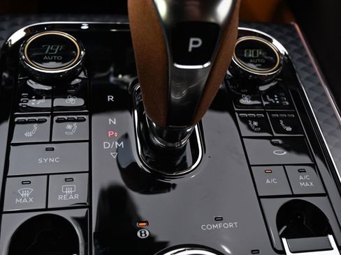 New 2026 Bentley Flying Spur Plug-In Hybrid AWD/4WD image 36