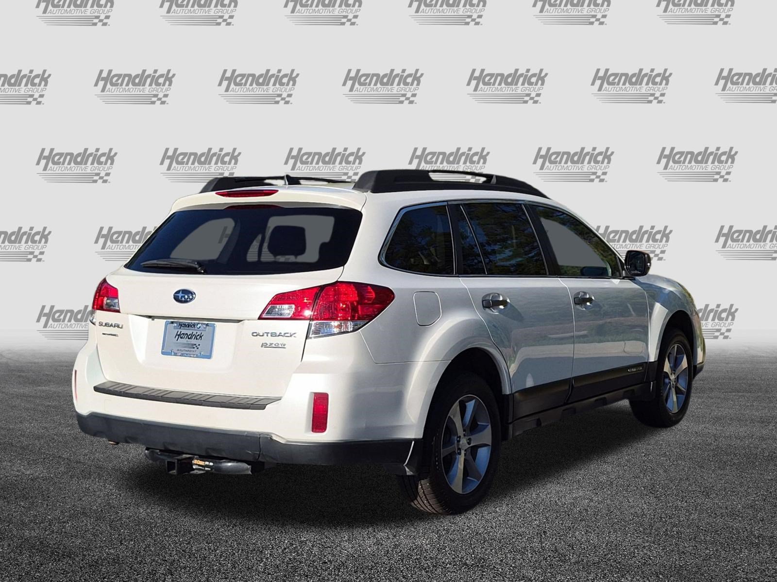 Used 2013 Subaru Outback 2.5i Limited w/ Special Appearance Pkg AWD/4WD image 10
